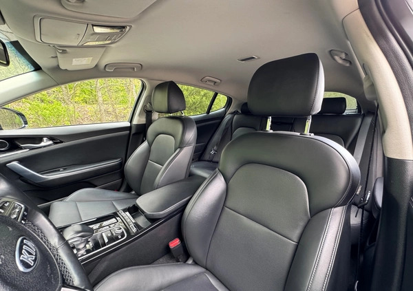Kia Stinger cena 103000 przebieg: 96132, rok produkcji 2018 z Katowice małe 232